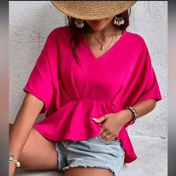 🩷 NWOT! Fucshia Peplum Blouse - Picture 2 of 7